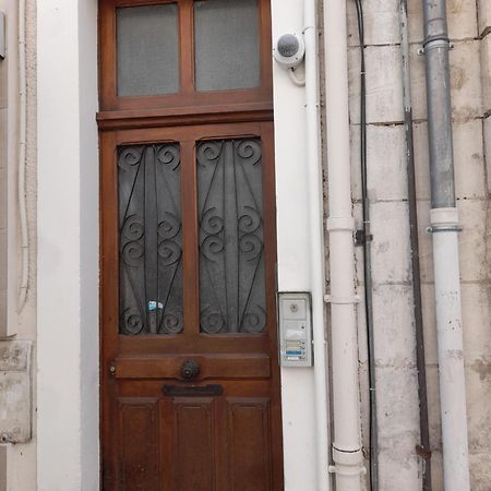 Le Nid D'Hirondelles - Appartement De Caractere Hypercentre Au Calme 博格斯 外观 照片
